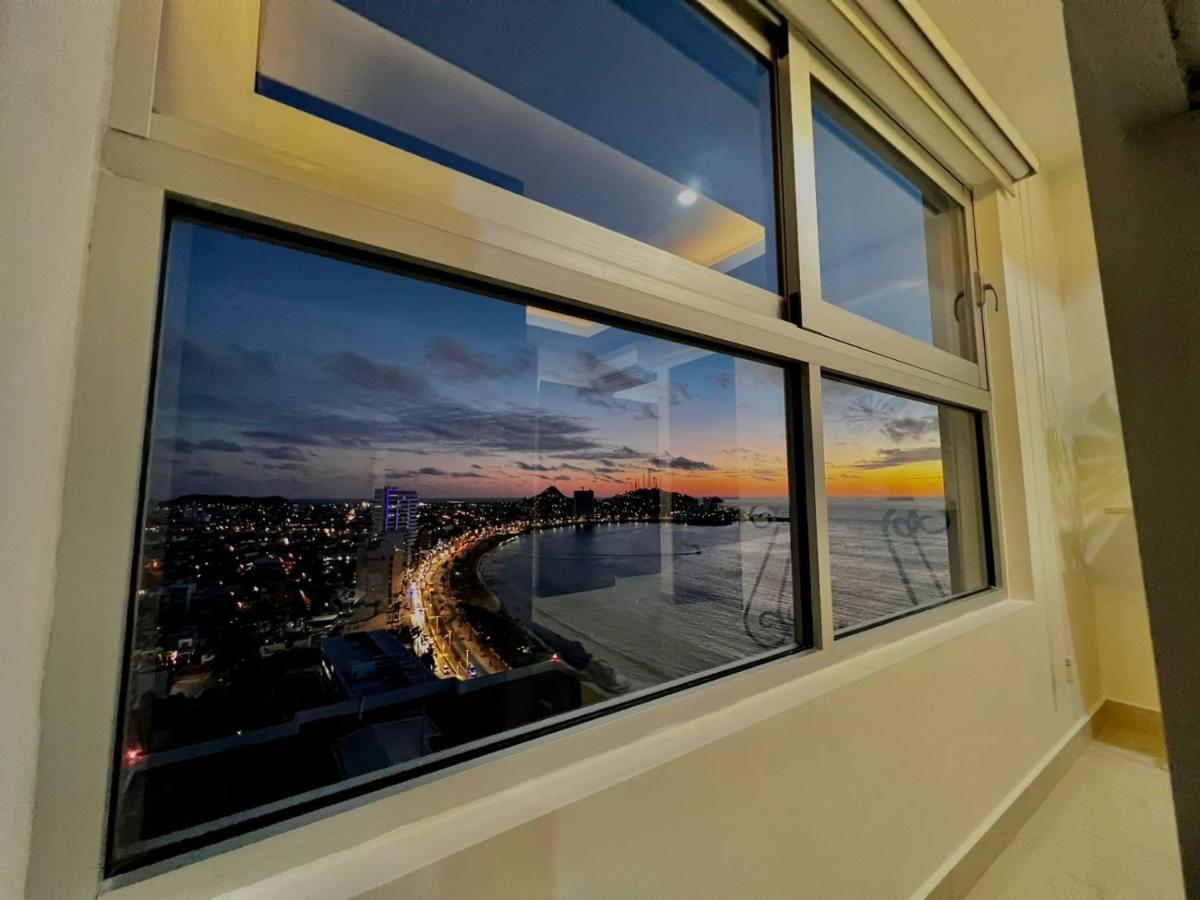 마사틀란 Sunset View Malecon 1404 Vista Panoramica Al Mar 아파트 외부 사진