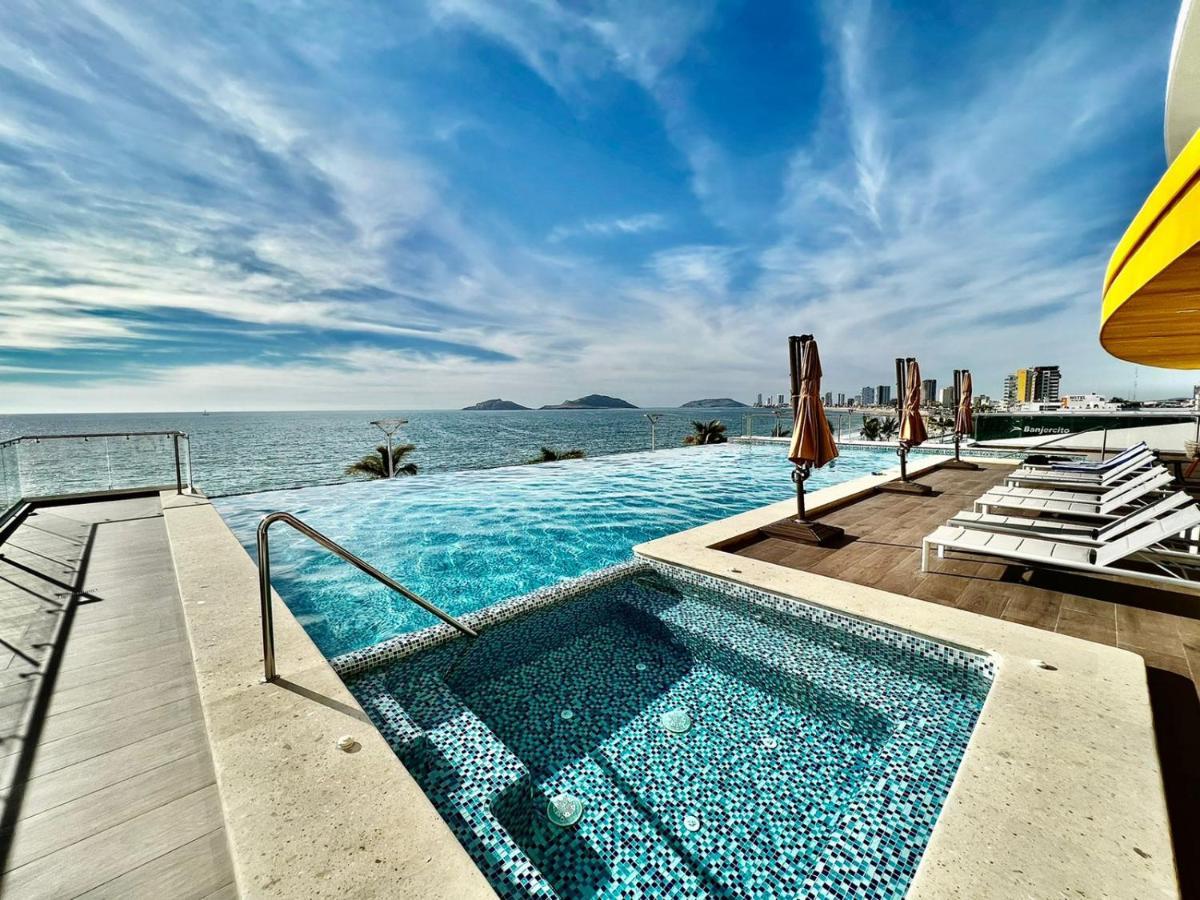 마사틀란 Sunset View Malecon 1404 Vista Panoramica Al Mar 아파트 외부 사진