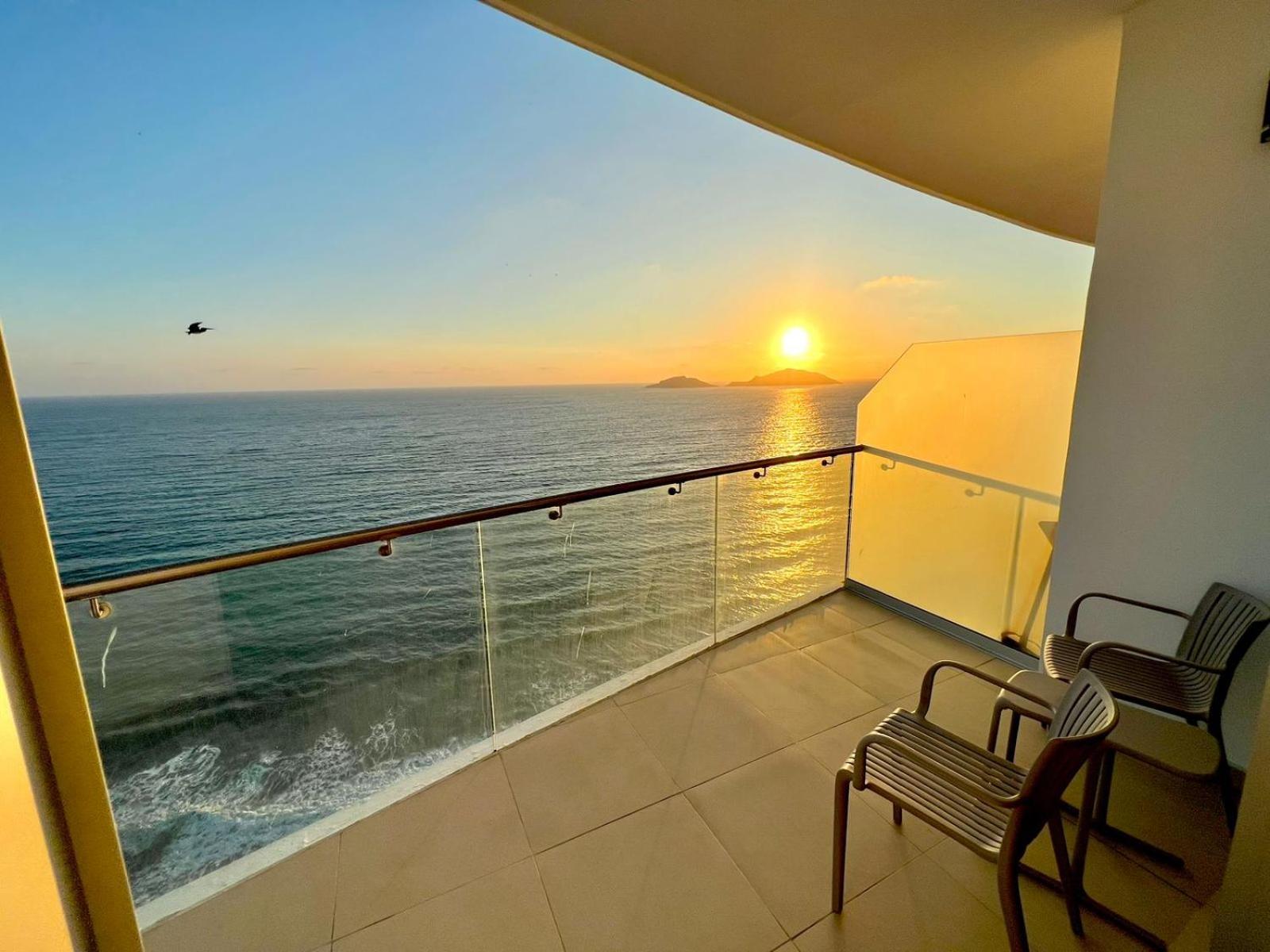 마사틀란 Sunset View Malecon 1404 Vista Panoramica Al Mar 아파트 외부 사진